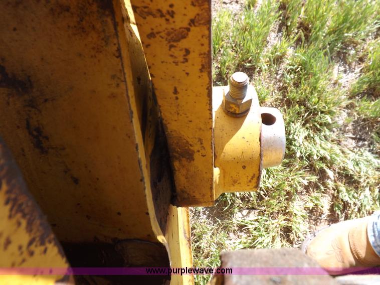 image for item H7117 1997 Caterpillar 322B L excavator