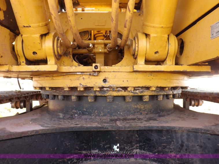 image for item H7117 1997 Caterpillar 322B L excavator