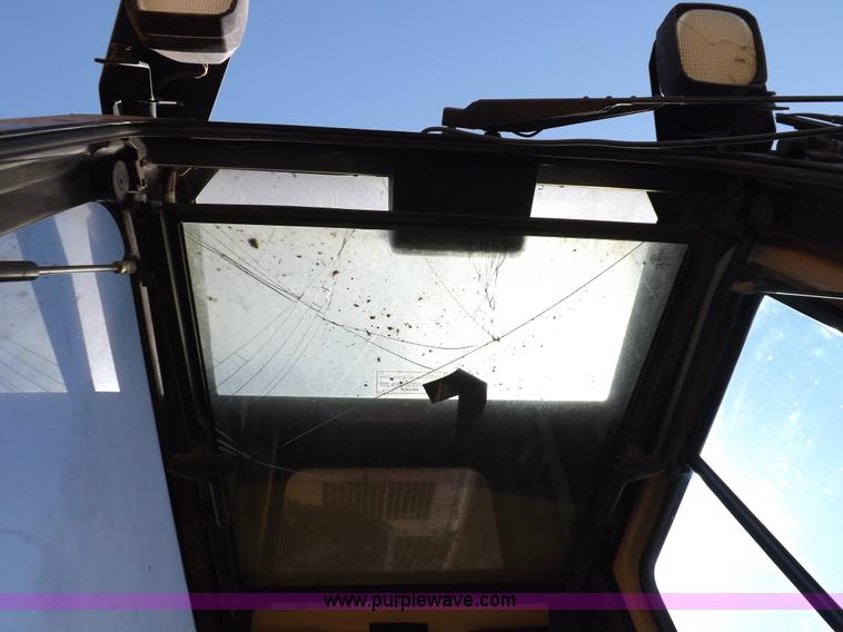 image for item H7117 1997 Caterpillar 322B L excavator