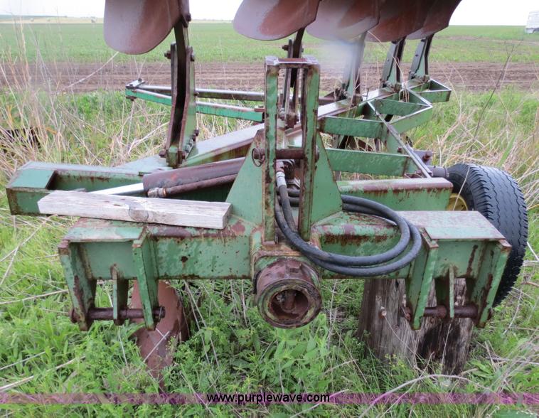 image for item S9678 Five bottom rollover moldboard plow