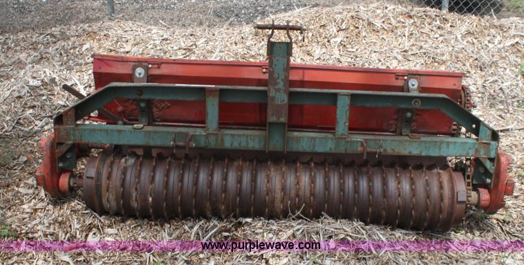 image for item AA9000 Brillion True Stand SSP-604 seeder