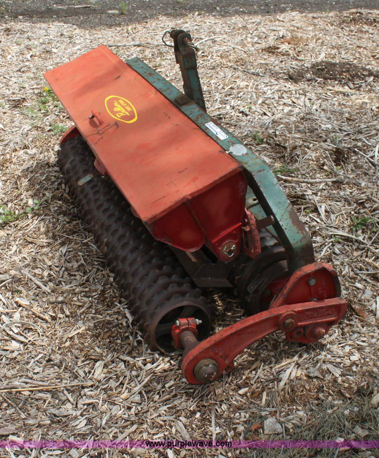 image for item AA9000 Brillion True Stand SSP-604 seeder