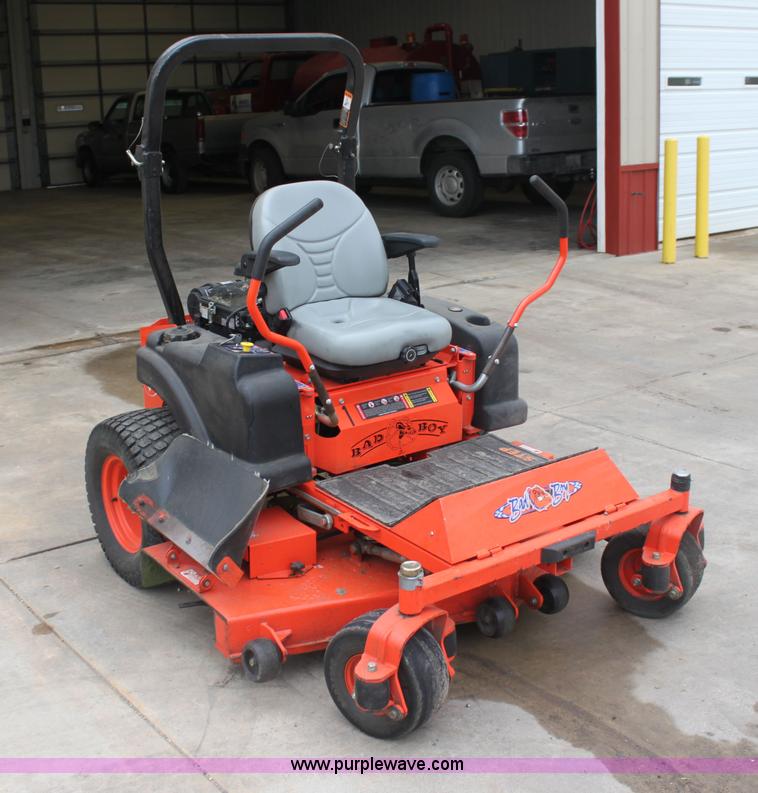 image for item AA9019 2009 Bad Boy ADS Pro Series mower