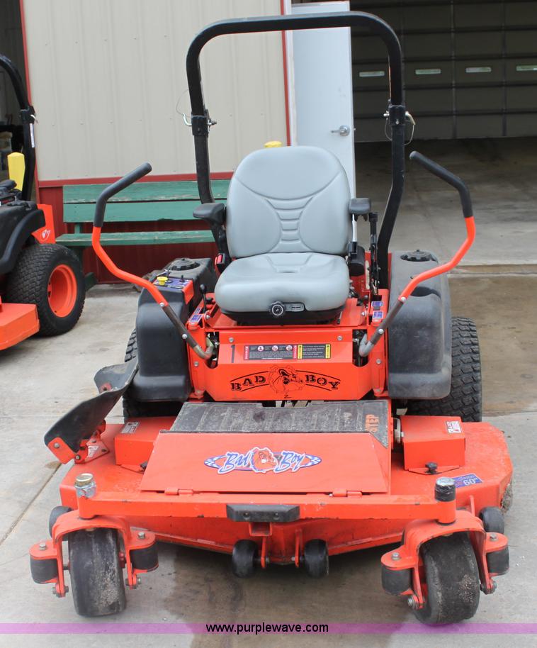 image for item AA9019 2009 Bad Boy ADS Pro Series mower