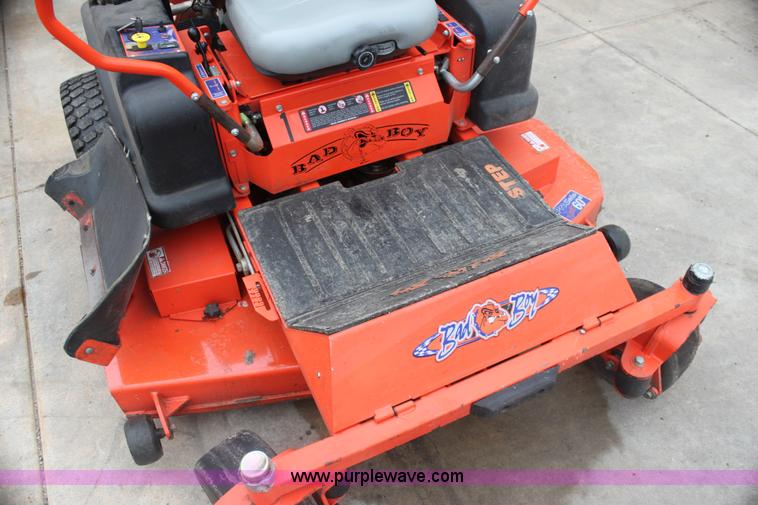 image for item AA9019 2009 Bad Boy ADS Pro Series mower