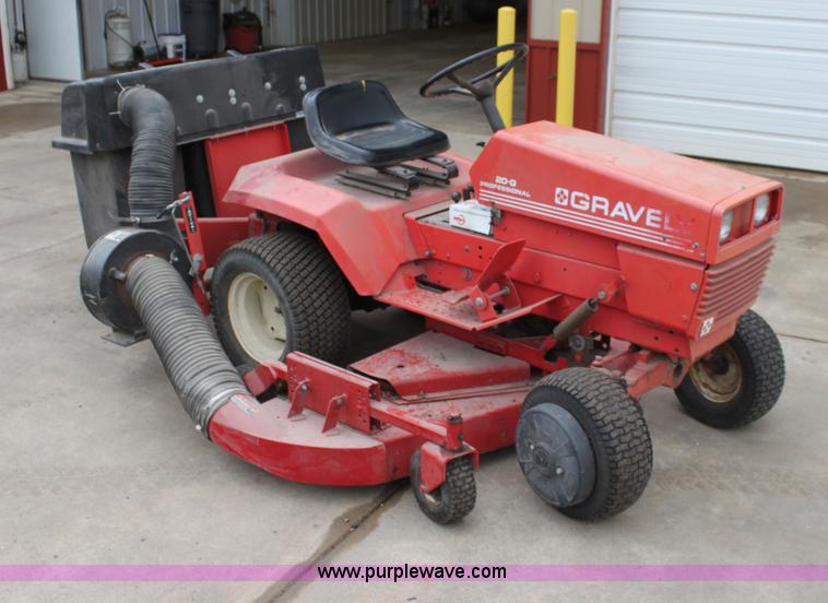 image for item AA9020 1989 Gravely lawn mower