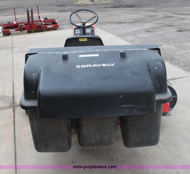 image for item AA9020 1989 Gravely lawn mower