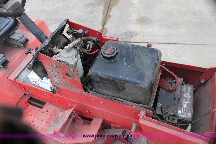 image for item AA9020 1989 Gravely lawn mower