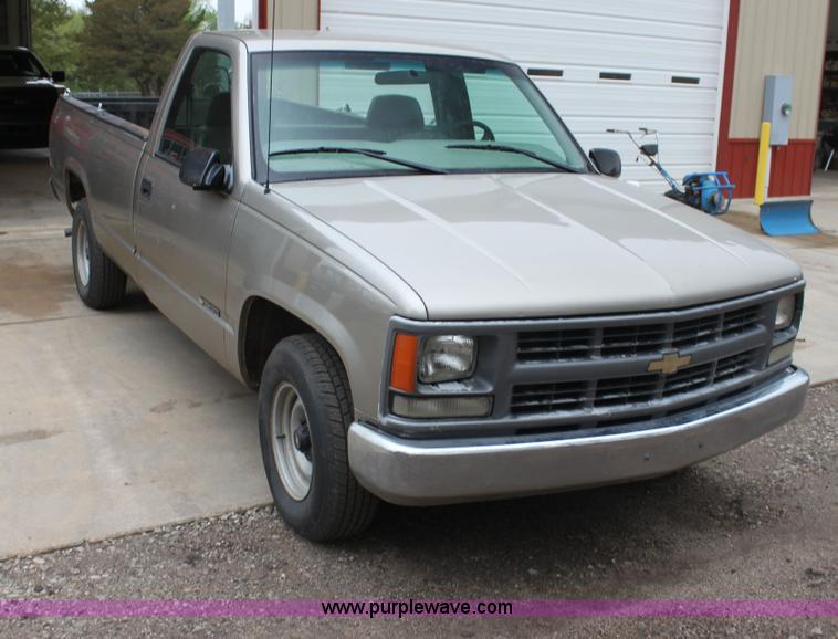 image for item AA9021 1998 Chevrolet 1500 pickup truck