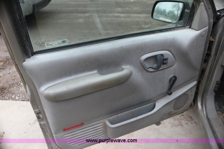 image for item AA9021 1998 Chevrolet 1500 pickup truck