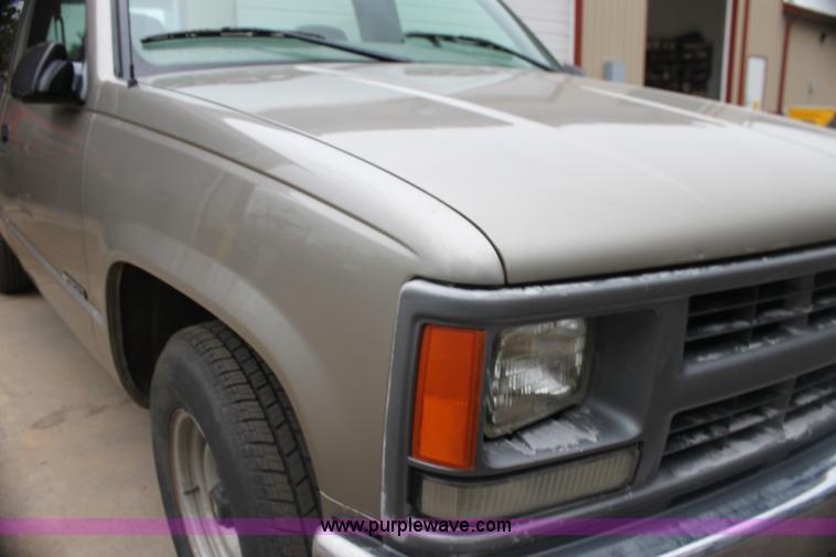 image for item AA9021 1998 Chevrolet 1500 pickup truck