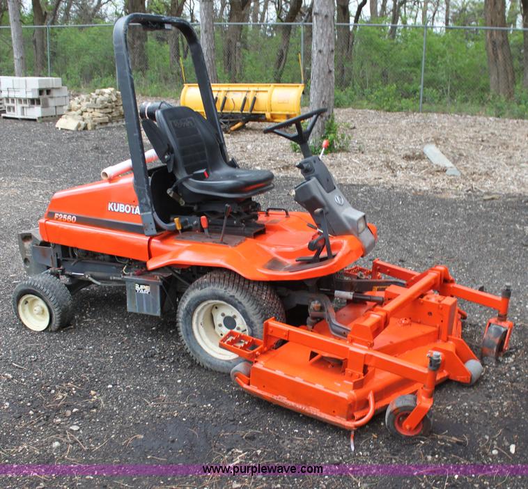 image for item AA9023 Kubota F2560 lawn mower