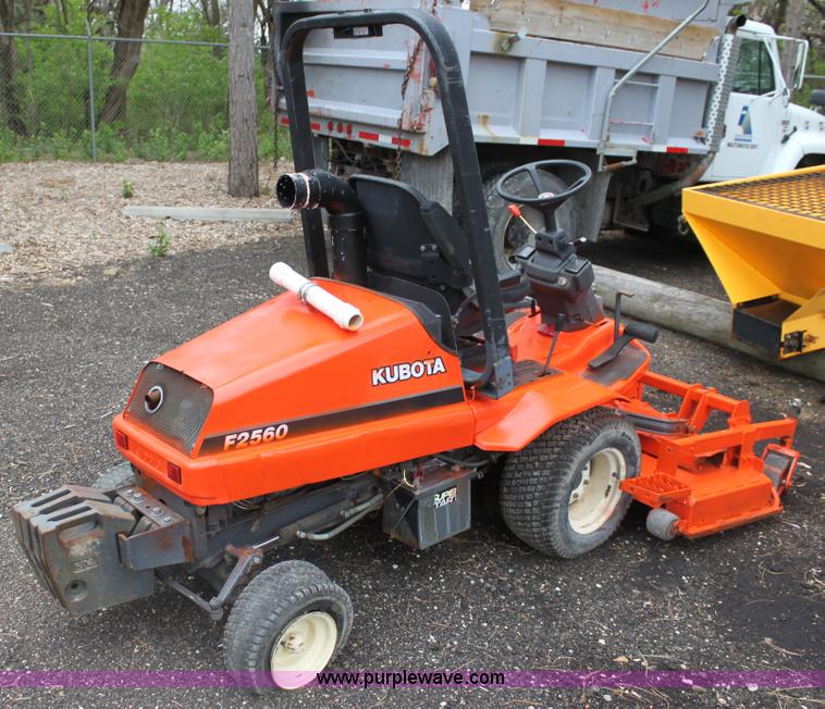 image for item AA9023 Kubota F2560 lawn mower