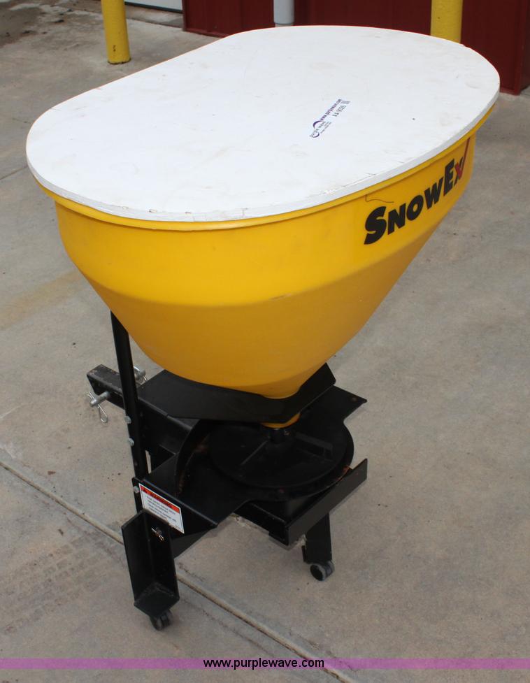 image for item AA9026 Snow Ex 240 lbs spreader