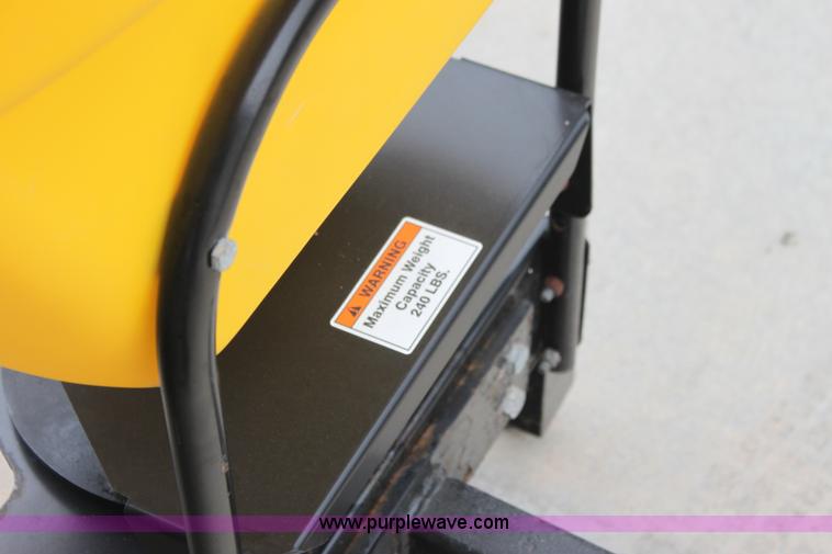 image for item AA9026 Snow Ex 240 lbs spreader