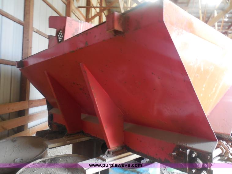 image for item AD9320 Swenson spreader box