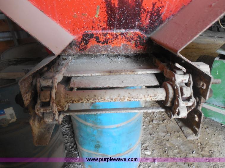 image for item AD9320 Swenson spreader box