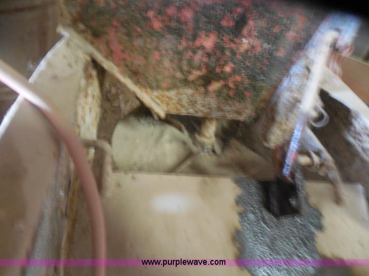 image for item AD9320 Swenson spreader box