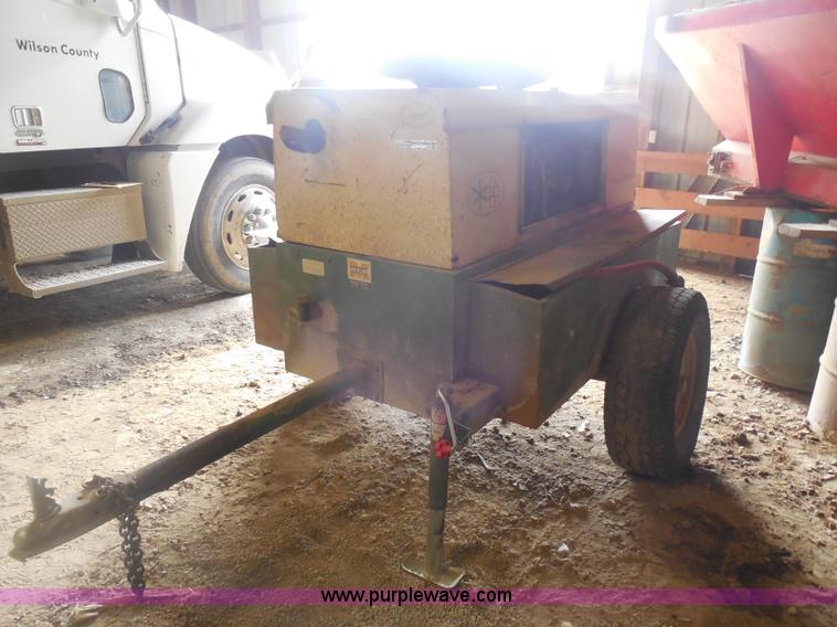 image for item AD9321 Sullair 150 salliscrew air compressor