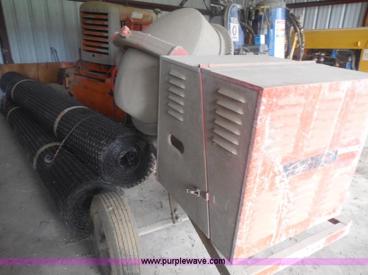 image for item AD9323 Essick White Star 93 cement mixer