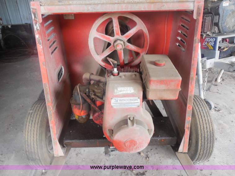 image for item AD9323 Essick White Star 93 cement mixer