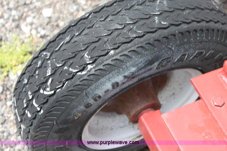 image for item AE9228 Field Master in field groomer