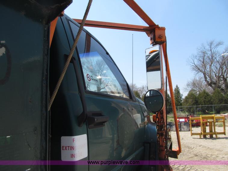 image for item D7329 1990 GMC TopKick dump truck