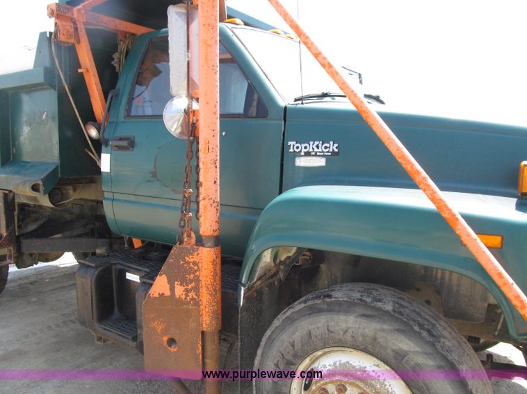 image for item D7329 1990 GMC TopKick dump truck