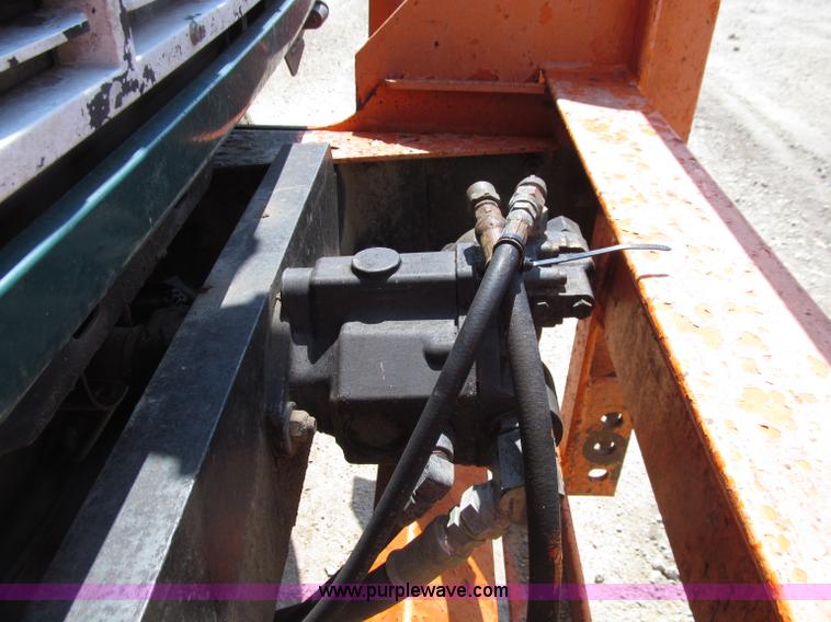 image for item D7329 1990 GMC TopKick dump truck