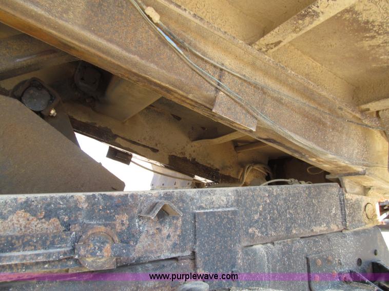image for item D7329 1990 GMC TopKick dump truck