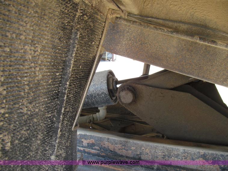 image for item D7329 1990 GMC TopKick dump truck