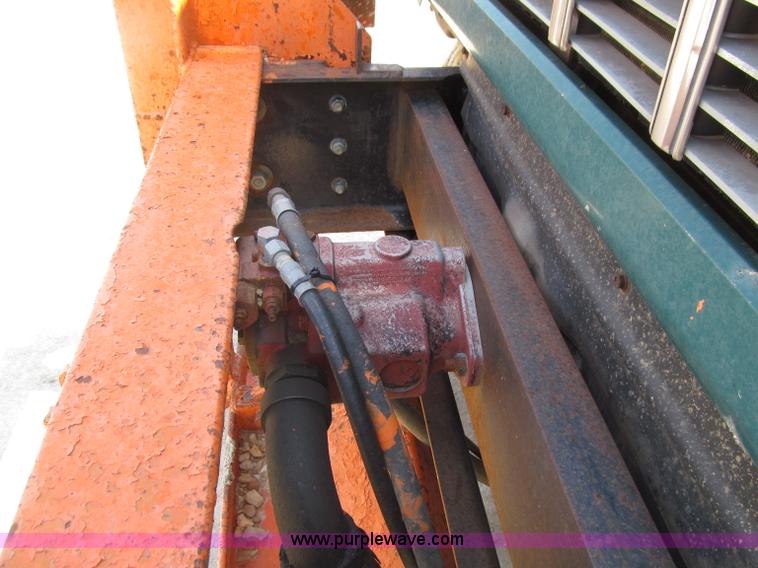 image for item D7330 1989 GMC Brigadier dump truck