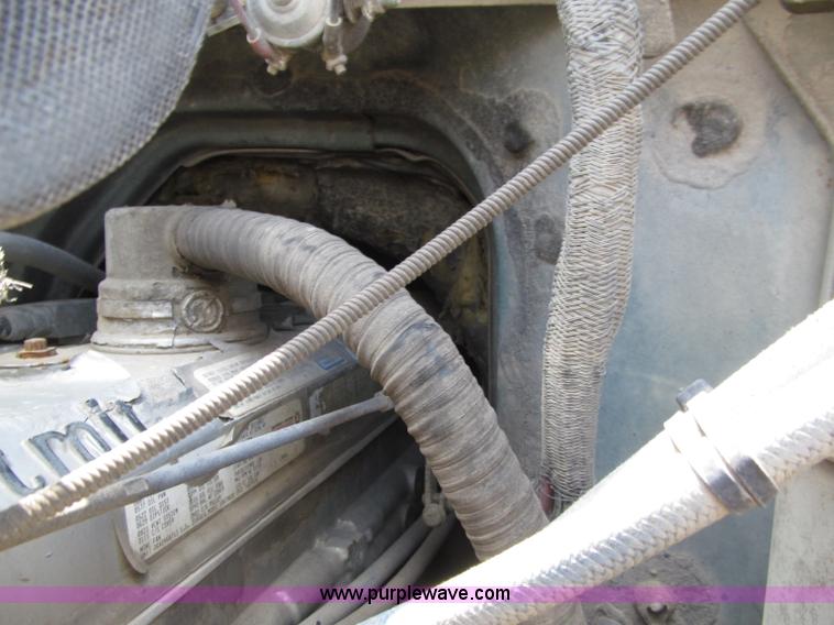 image for item D7331 1988 GMC Brigadier dump truck