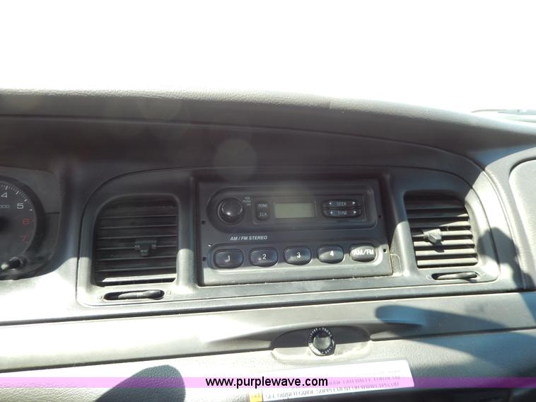 image for item D8058 2008 Ford Crown Victoria Police Interceptor