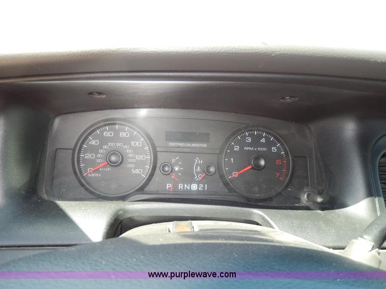 image for item D8058 2008 Ford Crown Victoria Police Interceptor