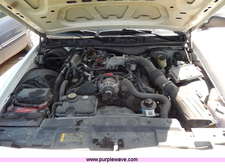 image for item D8058 2008 Ford Crown Victoria Police Interceptor