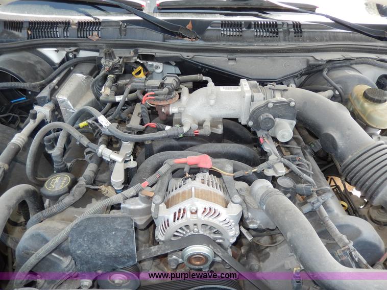 image for item D8058 2008 Ford Crown Victoria Police Interceptor