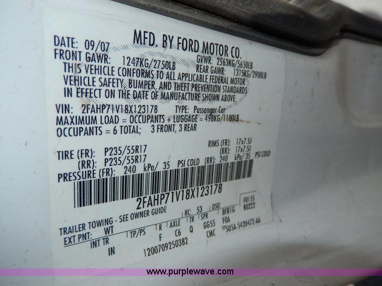 image for item D8058 2008 Ford Crown Victoria Police Interceptor