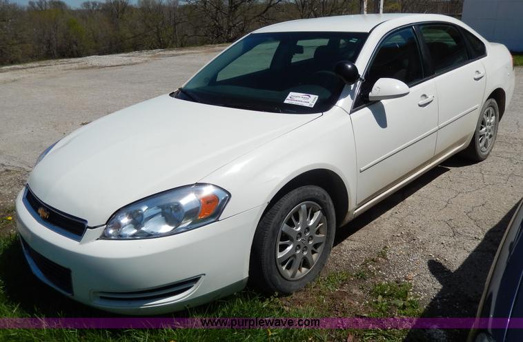 image for item D8060 2007 Chevrolet Impala Police