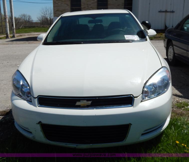 image for item D8060 2007 Chevrolet Impala Police