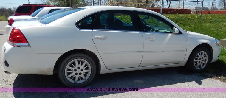 image for item D8060 2007 Chevrolet Impala Police