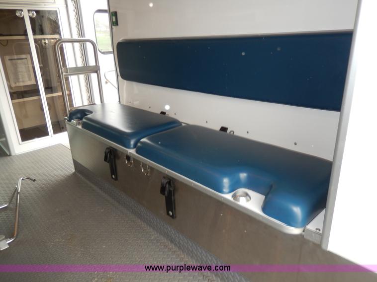 image for item D8062 2003 Ford 801 ambulance