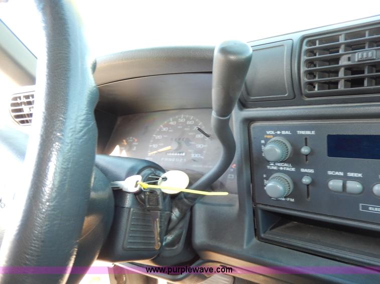 image for item D8077 1997 Chevrolet Blazer SUV