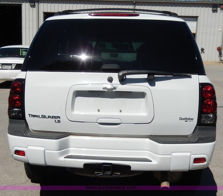 image for item D8079 2007 Chevrolet Trailblazer LS SUV