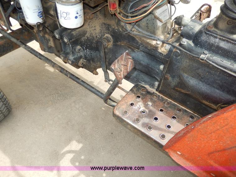 image for item D8082 1979 Allis Chalmers 5020 tractor