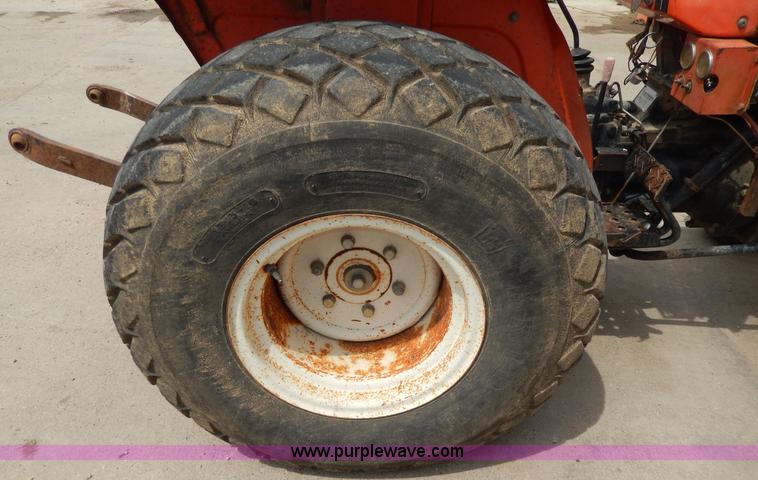 image for item D8082 1979 Allis Chalmers 5020 tractor