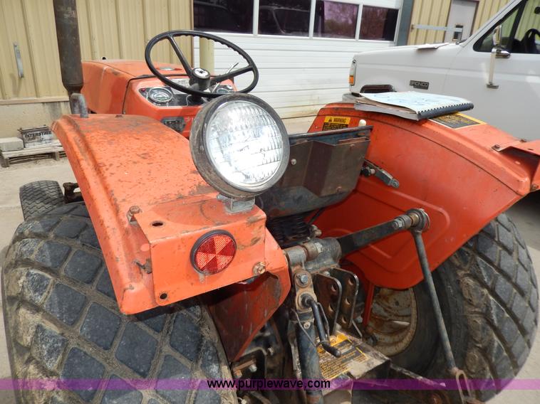 image for item D8082 1979 Allis Chalmers 5020 tractor