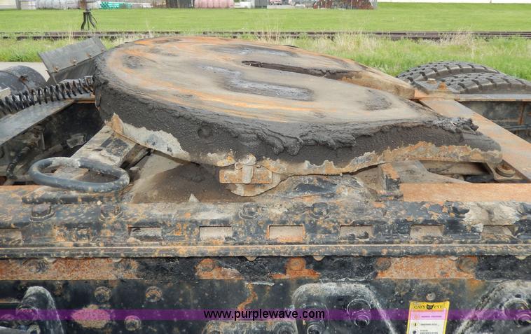 image for item D8115 1996 Kenworth T823 semi truck