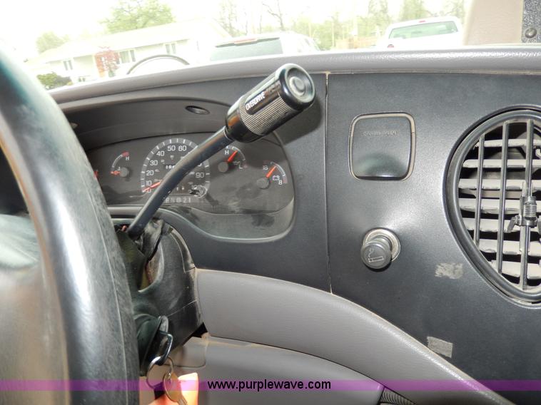 image for item D8117 1997 Ford Collins school bus