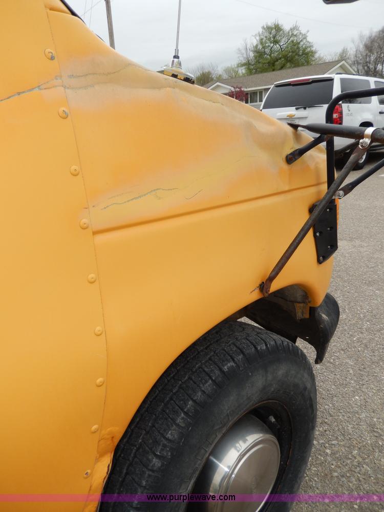 image for item D8117 1997 Ford Collins school bus